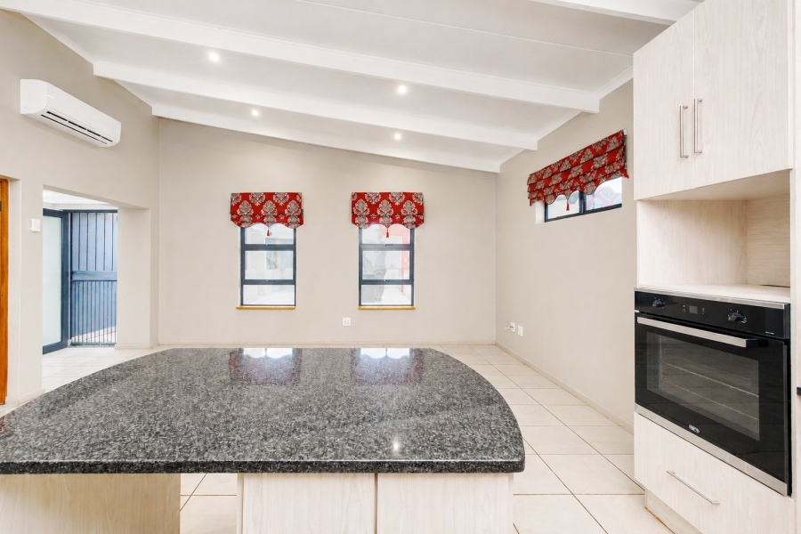 3 Bedroom Property for Sale in Magalies Golf Estate North West
